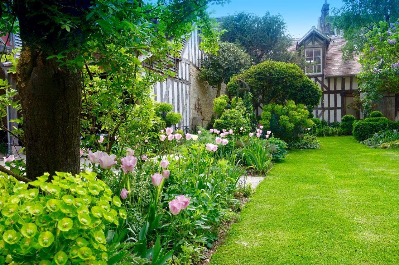 Bed and Breakfast Le Jardin de la Cathédrale Troyes Exterior foto