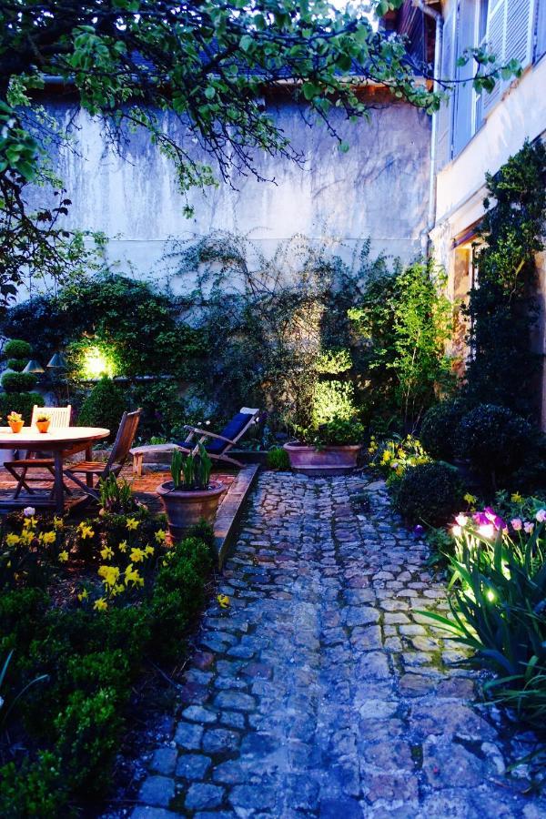 Bed and Breakfast Le Jardin de la Cathédrale Troyes Exterior foto